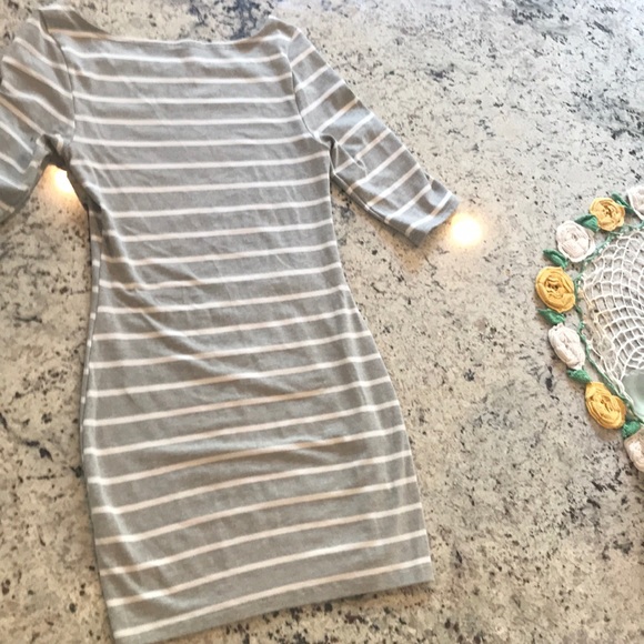 Knit gray and white stripe dress - Picture 2 of 4